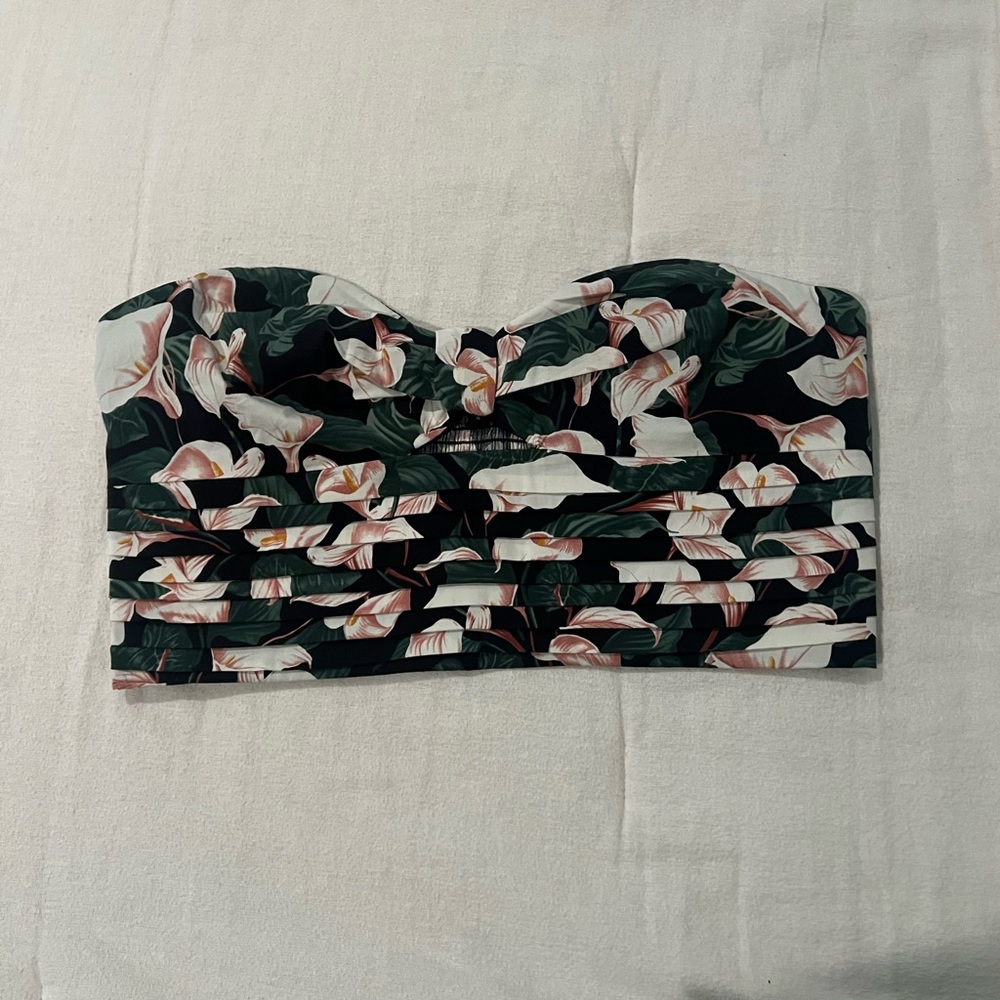 Express Black and White Floral Crop Top